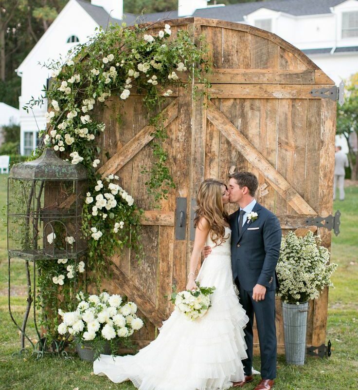 Unique Ceremony Decor featured image