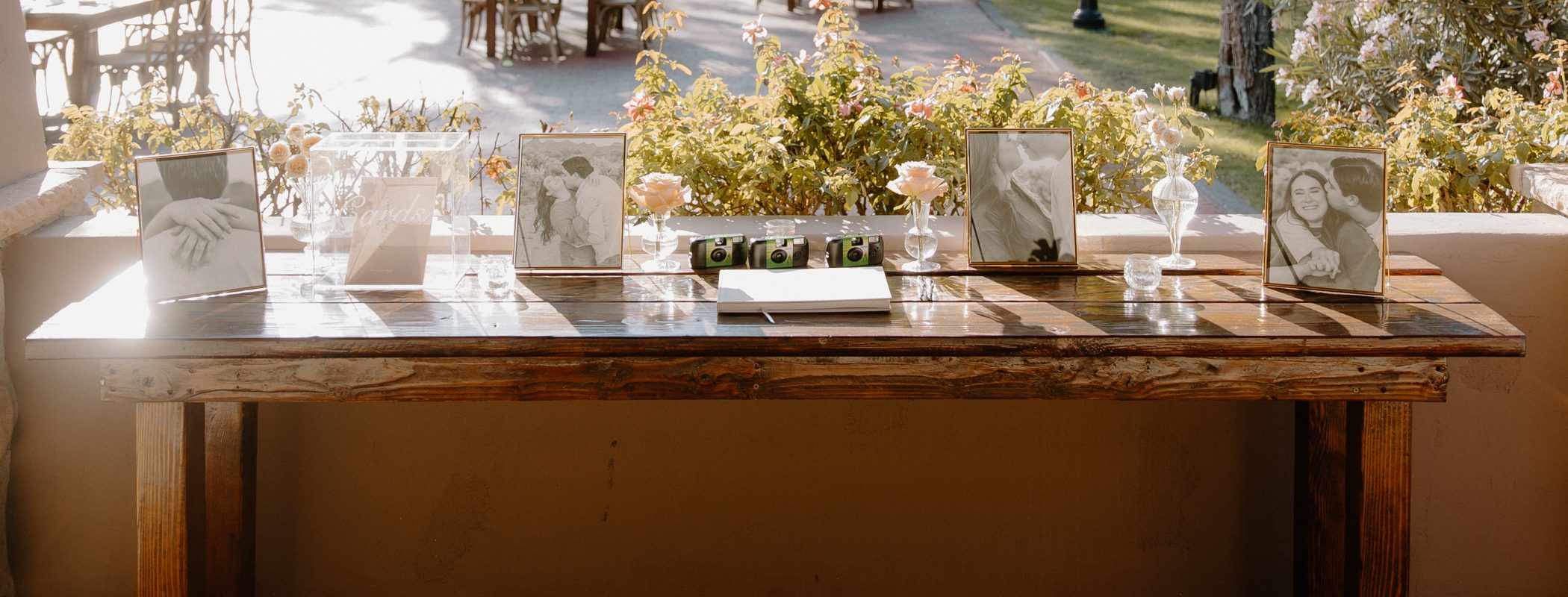 Creative Guest Book Ideas for Your Wedding featured image